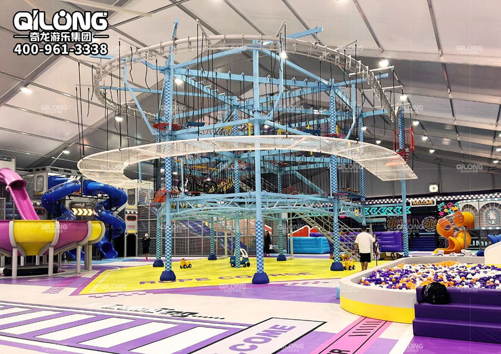 Trampoline Park Indoor Playground